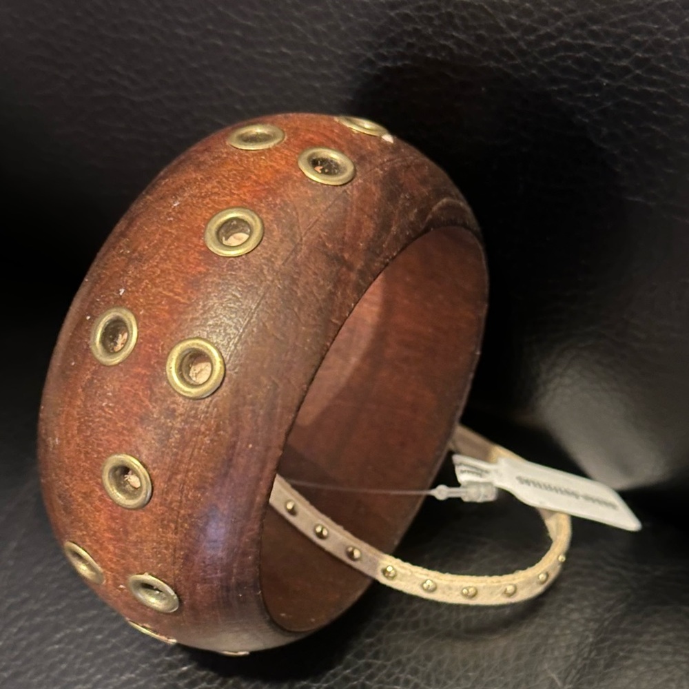 New! Rivet studded wooden bangle bracelet / NWT